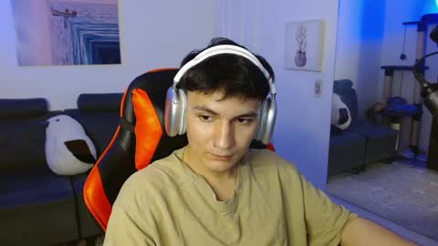 B L A K E online show from 02.15.25