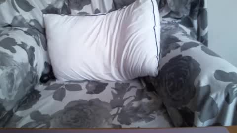 I will be back soon  online show from 02.14.25