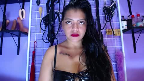 Bella online show from 04.11.26