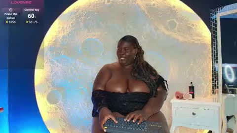 Caro. online show from 11.04.25