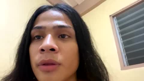 Snapshot of _caroline18_ chatting on 05.18.26 Kate flores online show from 05.18.26