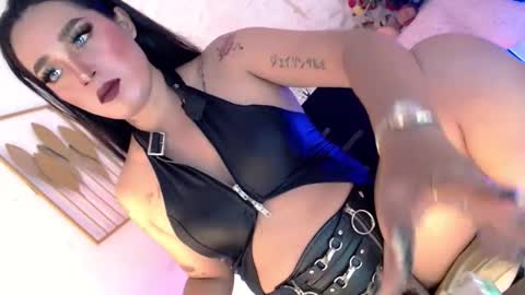 Snapshot of _caroline69 chatting on 02.07.26 Caroline online show from 02.07.26