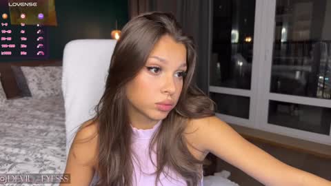 Angela  online show from 01.13.25