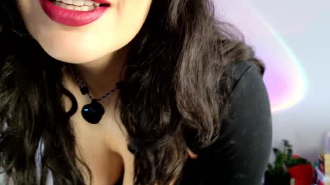 Snapshot of _cava_ chatting on 01.20.25 Carol online show from 01.20.25