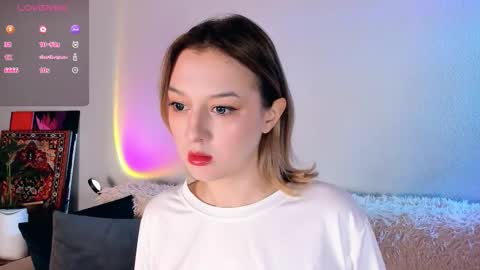 Christina Chris online show from 11.25.25