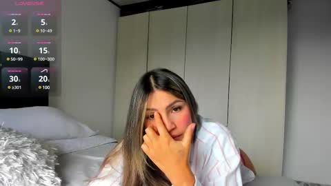 Bella  online show from 03.01.25