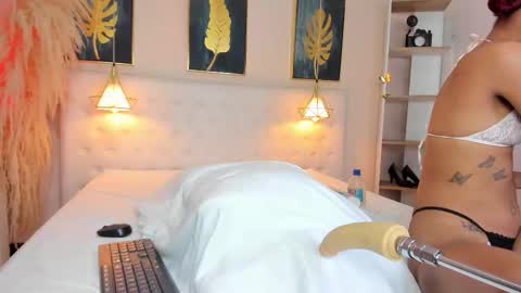 _cinnamon_star online show from 03.01.26