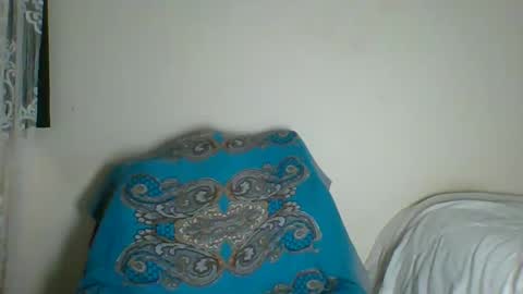 Snapshot of _clara01 chatting on 01.15.25 clara online show from 01.15.25