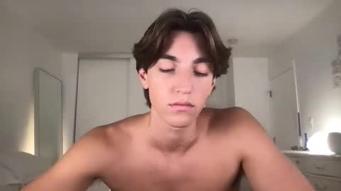 Snapshot of _cornelius chatting on 03.03.26 _cornelius online show from 03.03.26