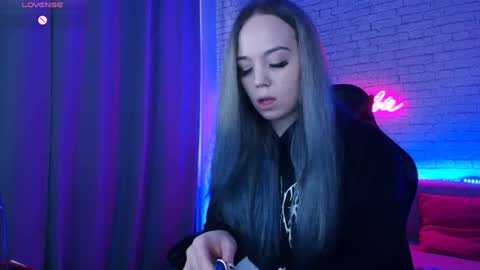 Nica online show from 12.08.24