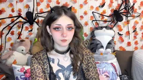 Kate online show from 09.22.25