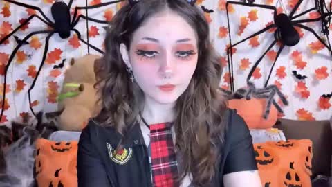 Kate online show from 10.03.25