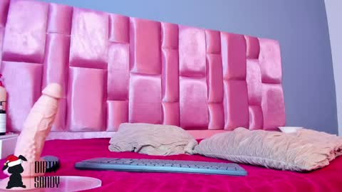 SANDY online show from 12.17.24