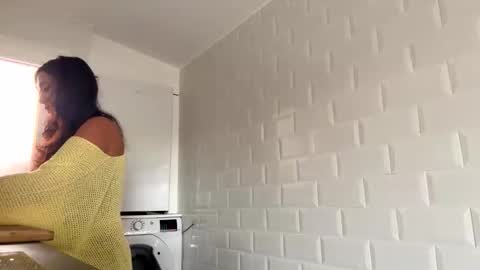  elena barra online show from 04.21.26