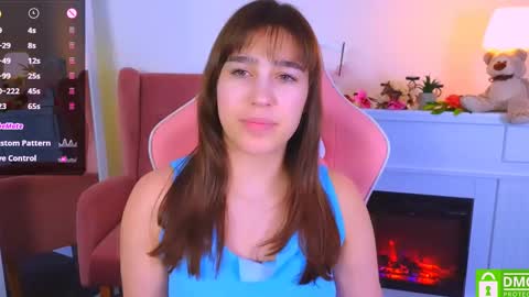 Snapshot of _eliizabeth__ chatting on 02.18.25 Lizzy online show from 02.18.25