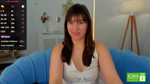Snapshot of _eliizabeth__ chatting on 02.21.25 Lizzy online show from 02.21.25