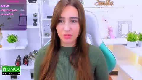 Snapshot of _eliizabeth__ chatting on 09.23.25 Lizzy online show from 09.23.25