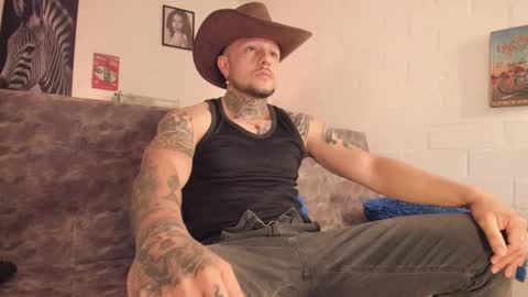 Emilio online show from 11.12.25