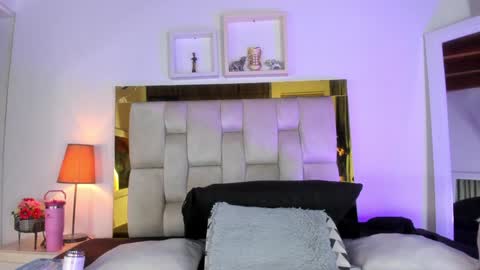 Isabella online show from 01.03.25