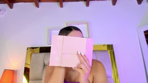 Isabella online show from 01.22.25