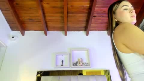 Isabella online show from 02.13.25