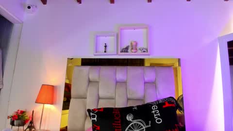 Isabella online show from 03.07.25