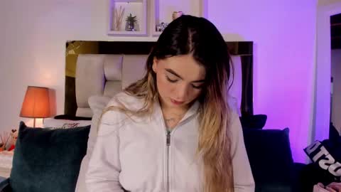 Isabella online show from 02.25.26