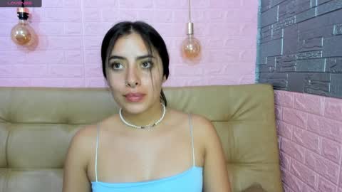 Snapshot of _emma_diamond_ chatting on 12.13.24 Emma online show from 12.13.24