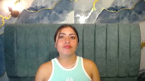 Snapshot of _emma_diamond_ chatting on 10.22.25 Emma online show from 10.22.25