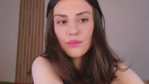 Snapshot of _esmeraldiyaa_ chatting on 03.04.26 _esmeraldiyaa_ online show from 03.04.26