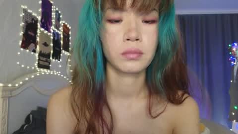 Snapshot of _eve____ chatting on 09.27.25 EveEva online show from 09.27.25