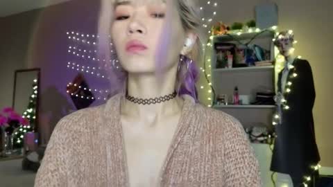 Snapshot of _eve____ chatting on 01.16.26 EveEva online show from 01.16.26