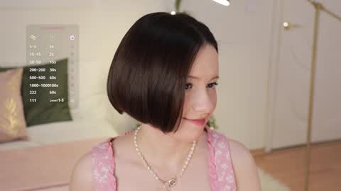 Snapshot of _female_essence_ chatting on 12.26.24 Essie online show from 12.26.24