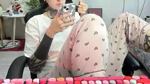 Alis online show from 09.26.25