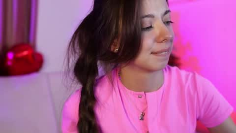 Snapshot of _fluffybunny_ chatting on 02.09.25 Goldy Grace online show from 02.09.25