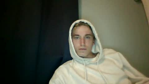 Snapshot of _frosty_69 chatting on 06.29.26 _frosty_69 online show from 06.29.26