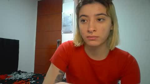 Mia-foster online show from 04.20.26