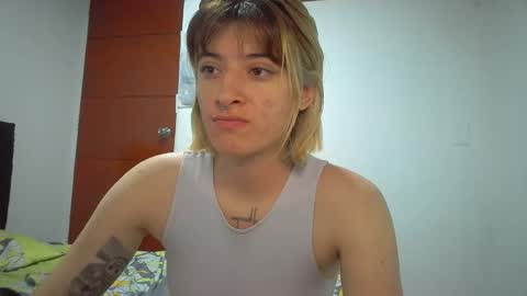 Mia-foster online show from 04.28.26