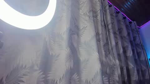 Gia Rose online show from 02.13.25