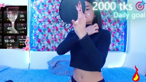 Gwen online show from 01.23.25