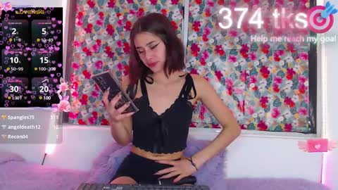 Gwen online show from 02.15.25