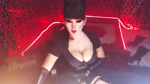 Snapshot of _hailyourqueenx chatting on 01.11.25 GoDDess  Chloe online show from 01.11.25