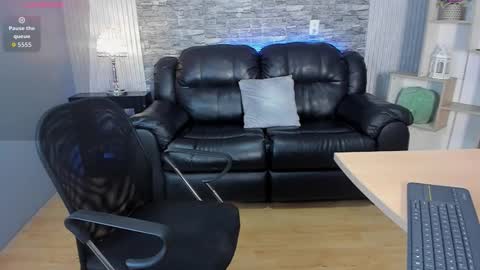 Hanna online show from 02.10.26