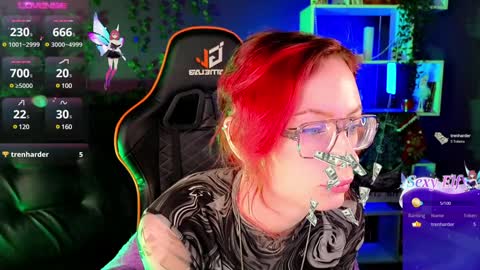 Snapshot of _helencarter chatting on 12.16.24 Helen Carter 3 Next stream 2330 MSC online show from 12.16.24