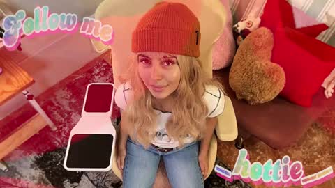 _hottie__ online show from 02.21.25