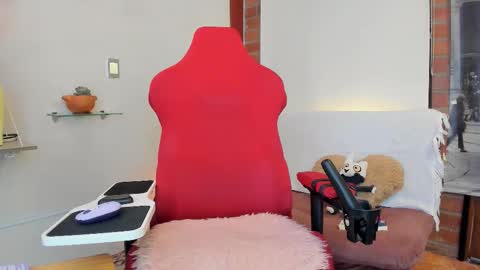 _hottie__ online show from 09.11.25