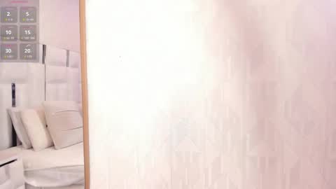 Snapshot of _im_candy chatting on 02.27.26 Isa online show from 02.27.26