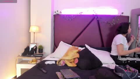 Isa online show from 12.17.24