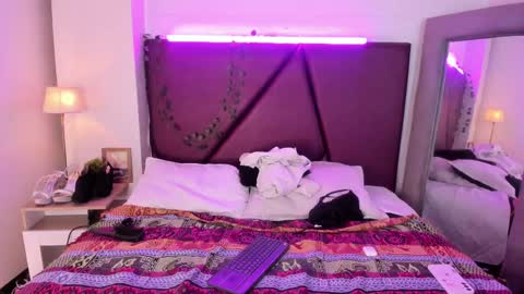 Isa online show from 01.07.25