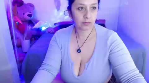 Camila online show from 03.20.26